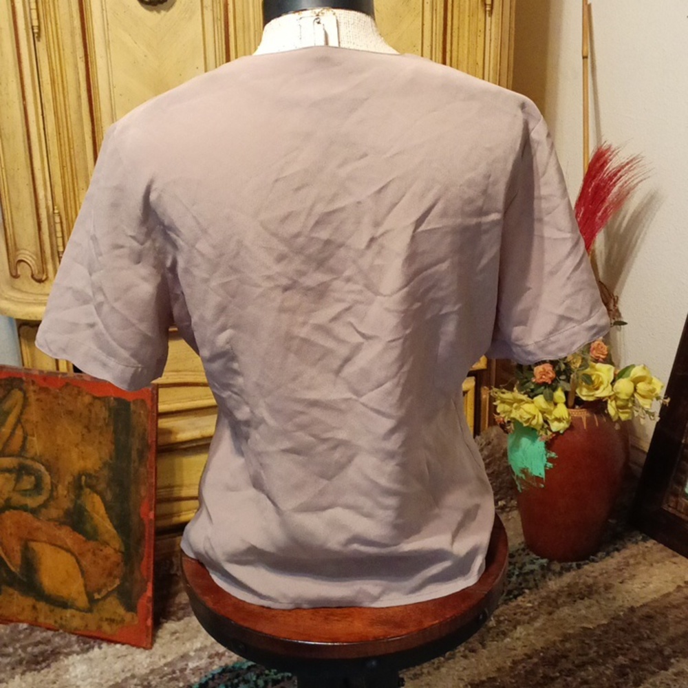 Womens Light weight suit Blouse Neutral tan Med short sleeve ANNA and FRANK - Picture 3 of 5